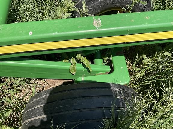 Image of John Deere 2625 equipment image 2