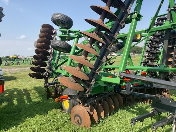 Image of John Deere 2625 equipment image 3