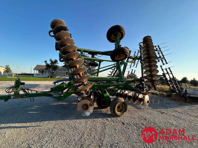 Image of John Deere 2625 equipment image 4