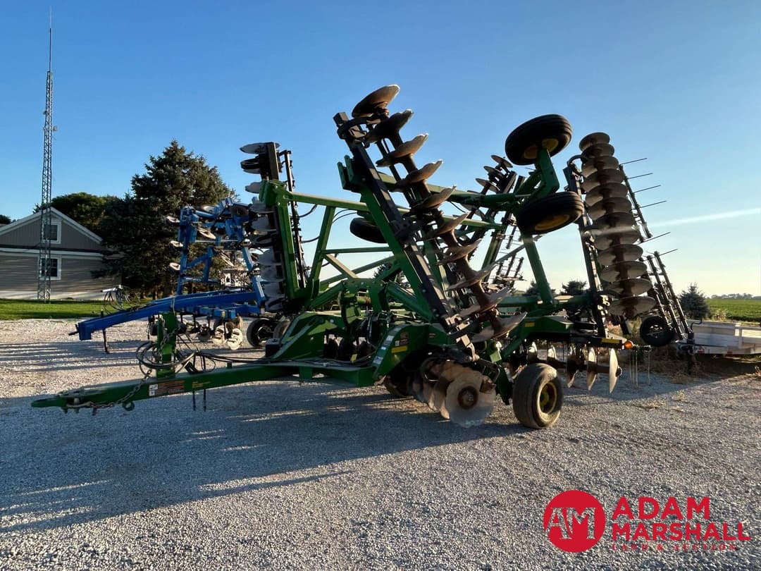 Image of John Deere 2625 Primary image