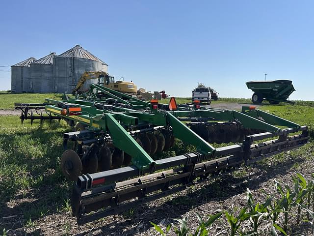 Image of John Deere 2720 equipment image 3