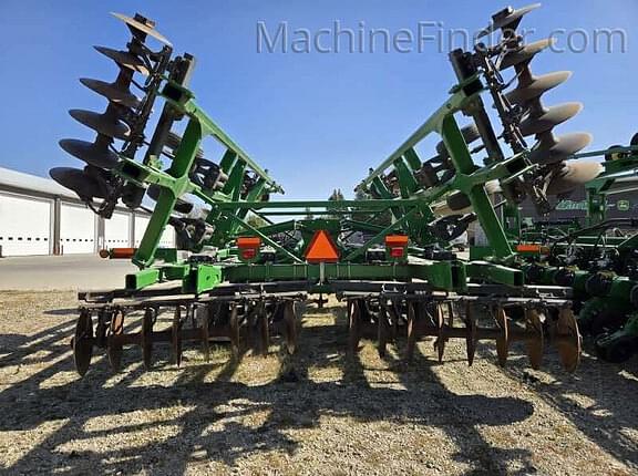 Image of John Deere 2720 equipment image 3