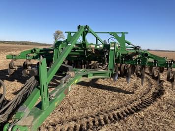 Main image John Deere 2730
