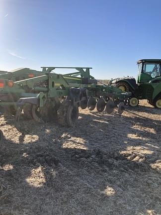 Image of John Deere 2730 equipment image 2