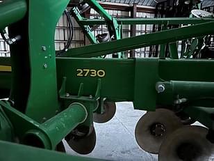 Main image John Deere 2730 3