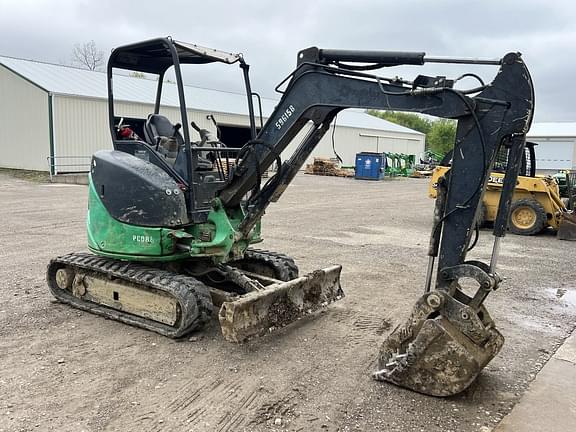 Image of John Deere 27D equipment image 1