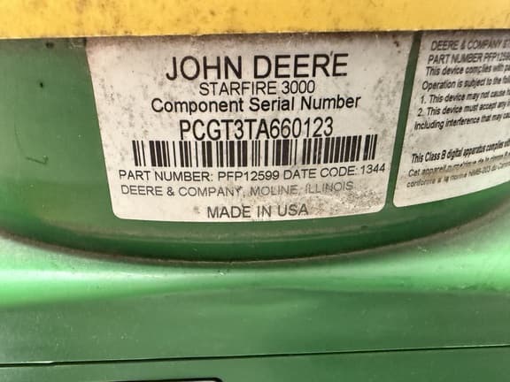 Image of John Deere StarFire 3000 equipment image 2