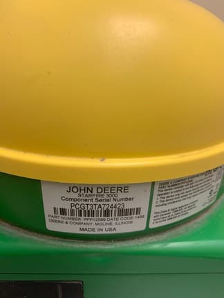 Image of John Deere StarFire 3000 equipment image 4