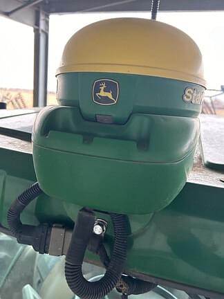 Image of John Deere StarFire 3000 Primary image