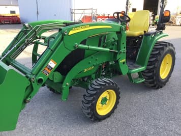 Main image John Deere 3033R