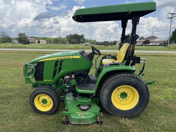 Image of John Deere 3033R equipment image 3