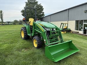 2014 John Deere 3033R Image