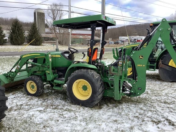 Image of John Deere 3039R Primary image