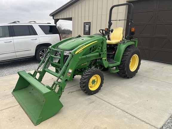 Image of John Deere 3039R Primary image