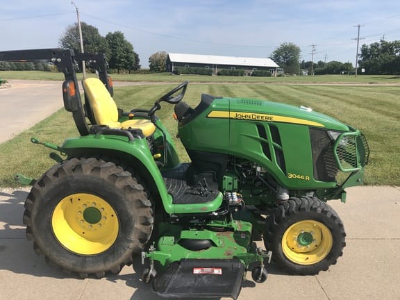 Main image John Deere 3046R