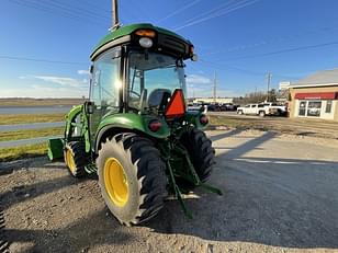 Main image John Deere 3046R 8