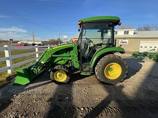 Main image John Deere 3046R 9