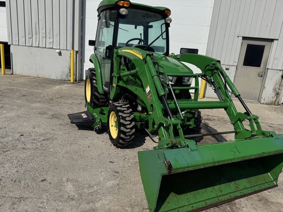 2014 John Deere 3046R Equipment Image0