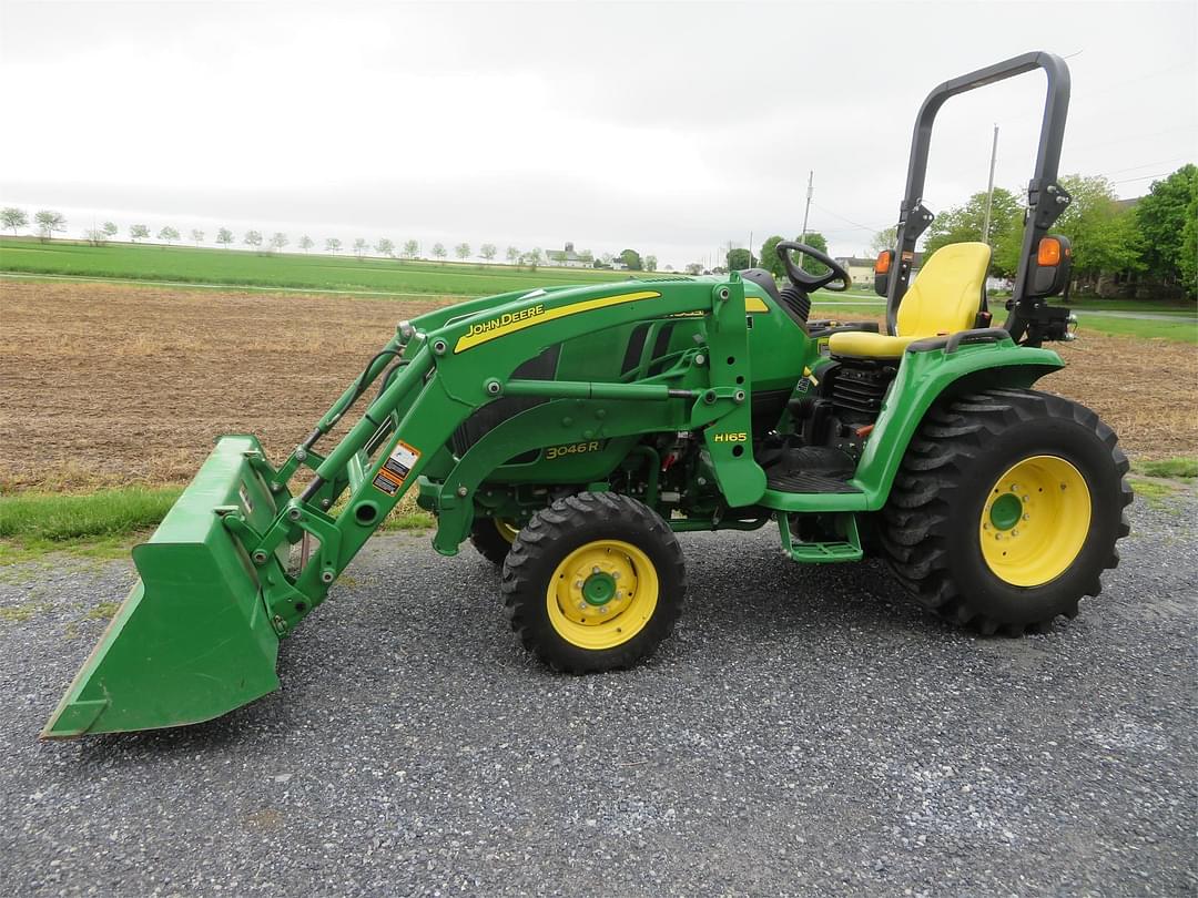 Image of John Deere 3046R Primary image