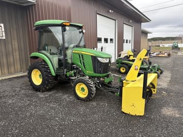 Main image John Deere 3046R