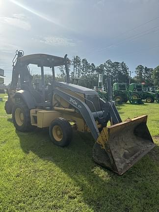 Image of John Deere 310K EP equipment image 4