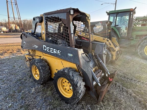Main image John Deere 318E