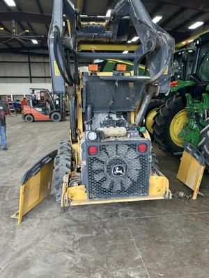 2014 John Deere 318E Image