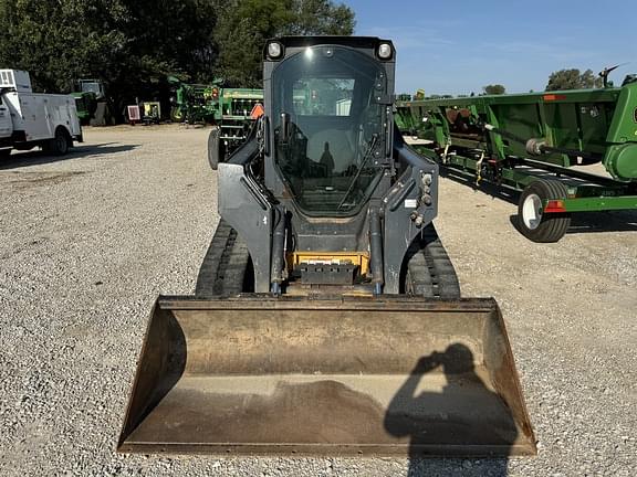 Image of John Deere 319E equipment image 2