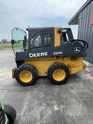 Image of John Deere 320E Primary image