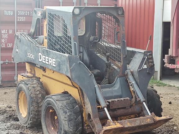 2014 John Deere 320E Equipment Image0