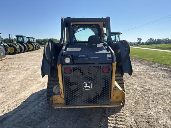 Image of John Deere 323E equipment image 2