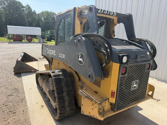 Image of John Deere 323E equipment image 1