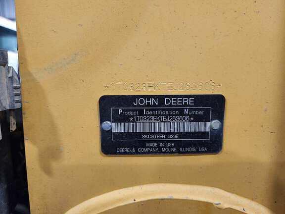 Image of John Deere 323E equipment image 2