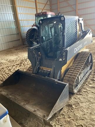 Image of John Deere 323E Primary image
