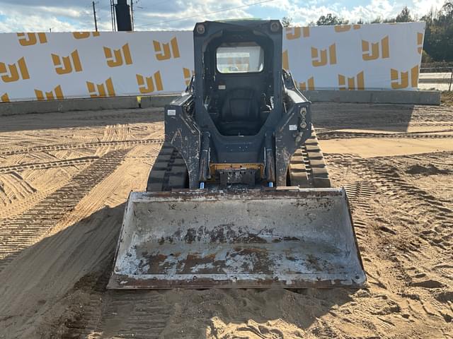 Image of John Deere 323E equipment image 1