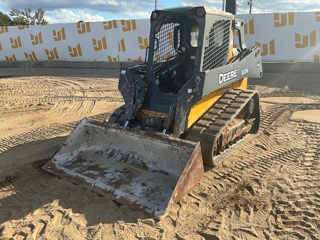Image of John Deere 323E Primary image