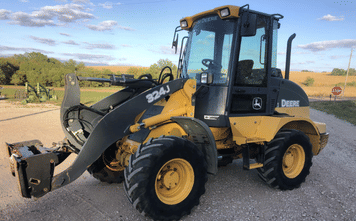 Main image John Deere 324J