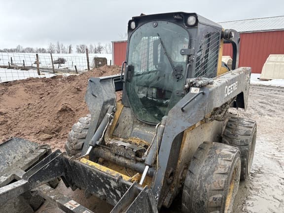 Image of John Deere 326E equipment image 2