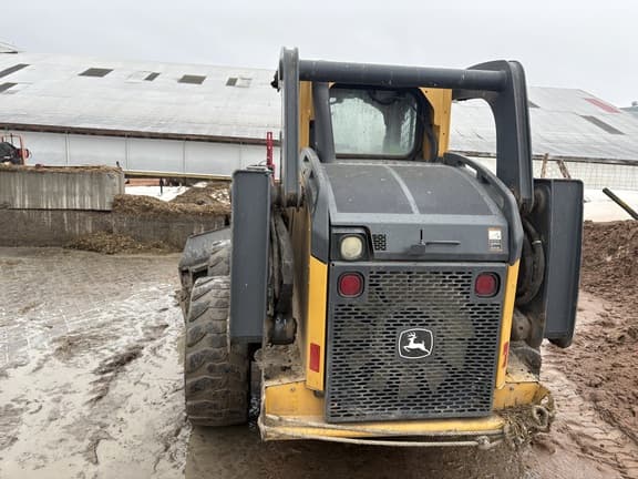 Image of John Deere 326E equipment image 3