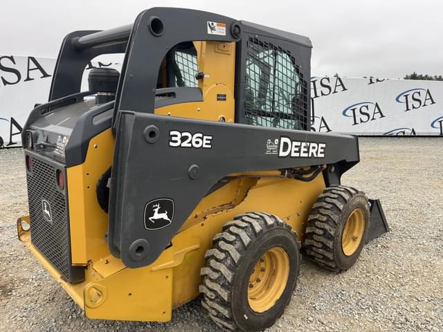 Image of John Deere 326E equipment image 4