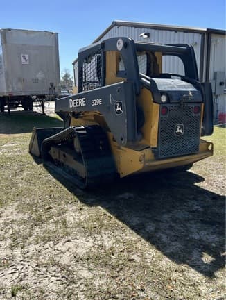 Image of John Deere 329E equipment image 1