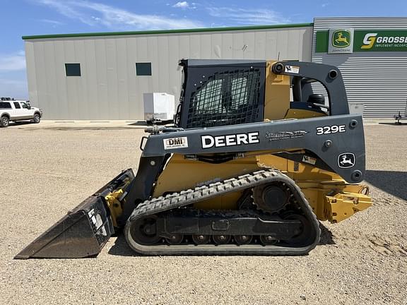 Image of John Deere 329E equipment image 1