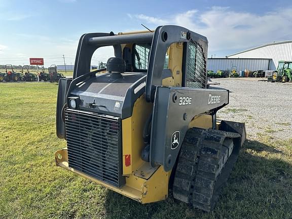 Image of John Deere 329E equipment image 3