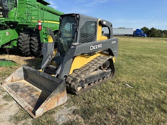 Main image John Deere 329E