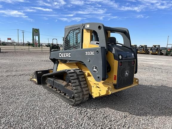 Image of John Deere 333E equipment image 2