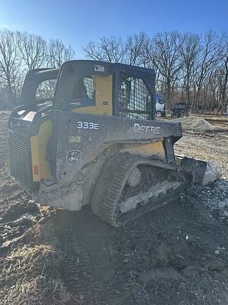 Image of John Deere 333E equipment image 2