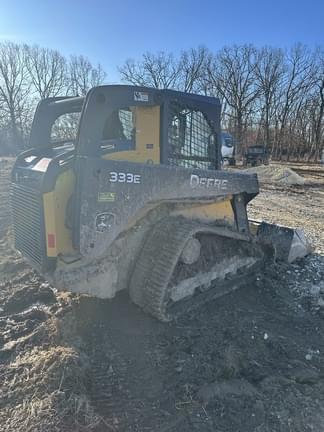 Image of John Deere 333E equipment image 2