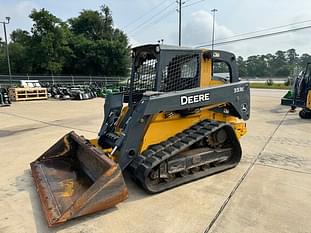 2014 John Deere 333E Equipment Image0