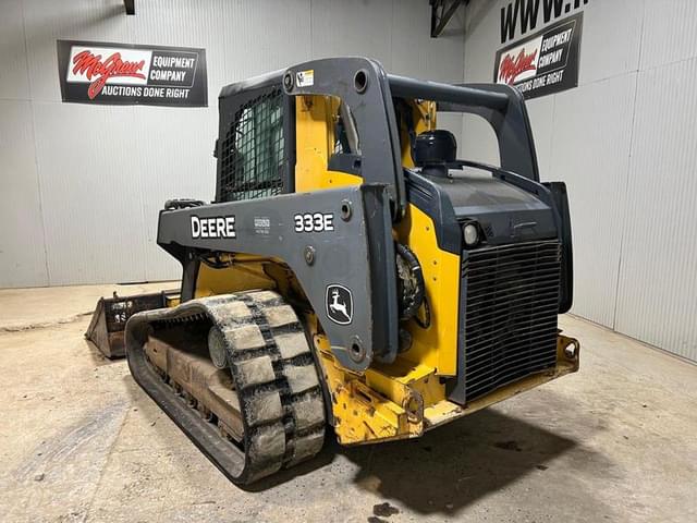 Image of John Deere 333E equipment image 2
