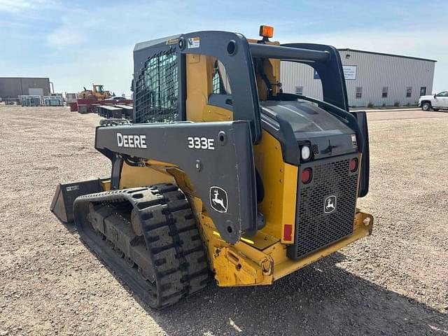 Image of John Deere 333E equipment image 4